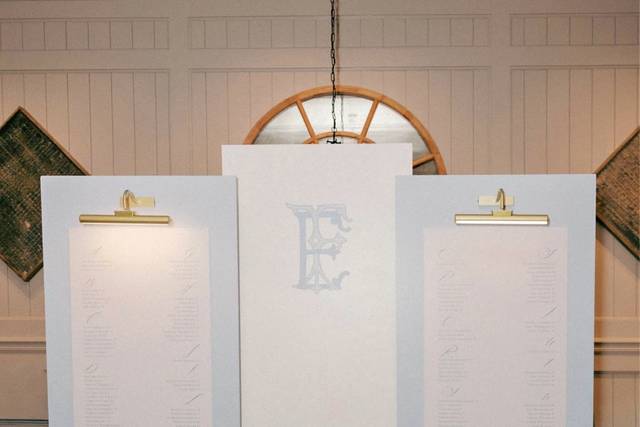 Ivory & Ink Signage Studio