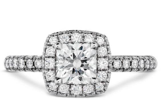 #perrysbride #engagementring #heartsonfire #diamond