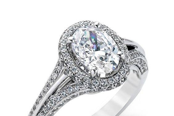 #perrysbride #engagementring #simong #diamond