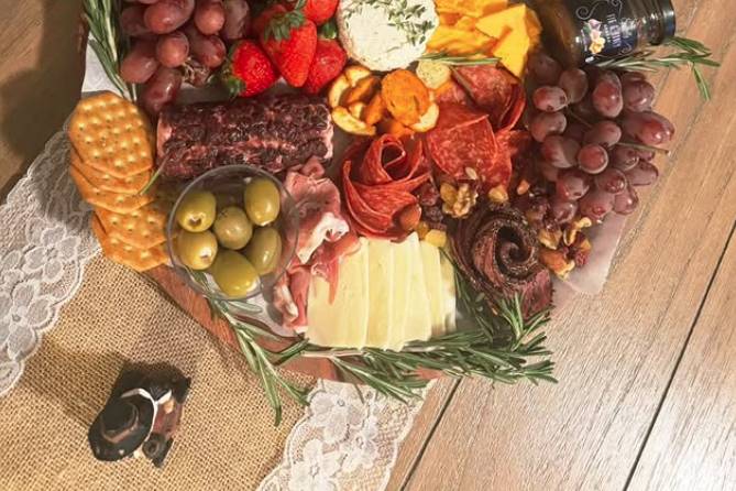 Island Hopper Charcuterie