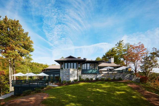 Skyline Lodge