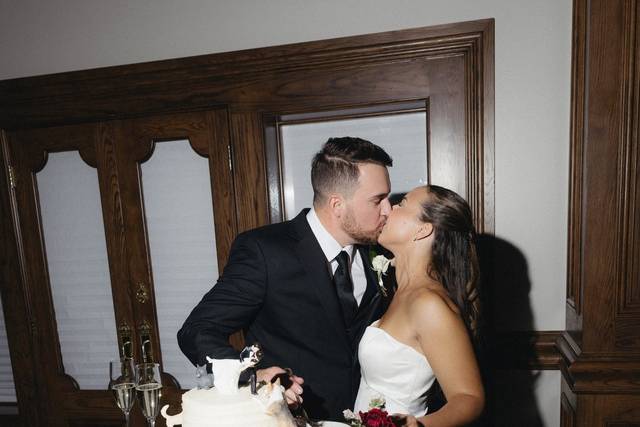 Cake cutting