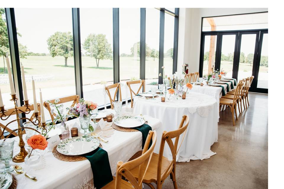 Head table scape