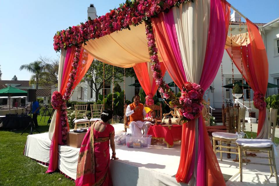 Modern Mandap