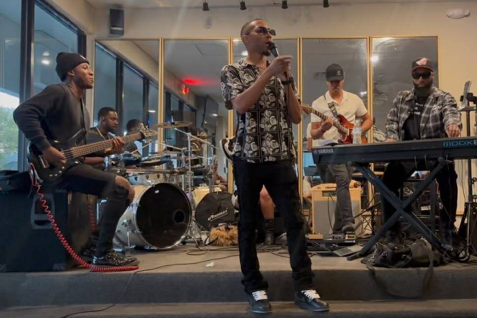 Envee Restaurant Gig