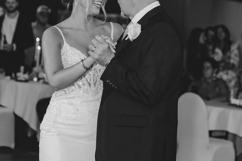 B&W Wedding