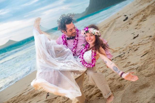 The fun couples find us!