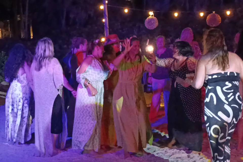 Party 01