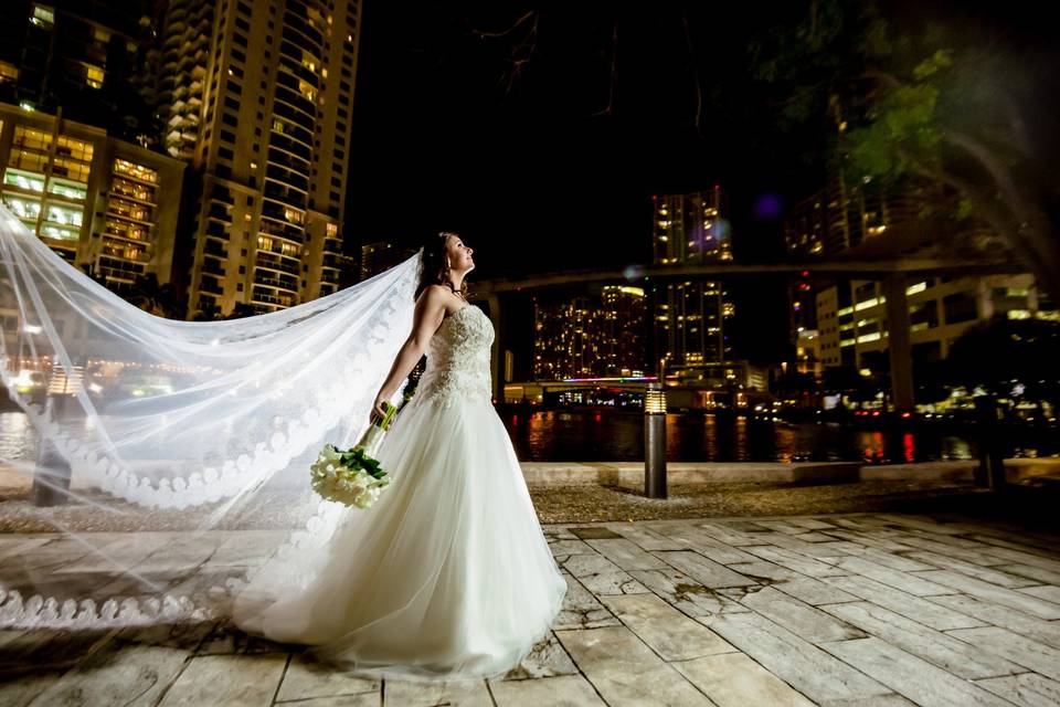 Hyatt Regency Miami Bride
