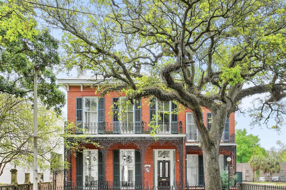 The Hallett-Irby House