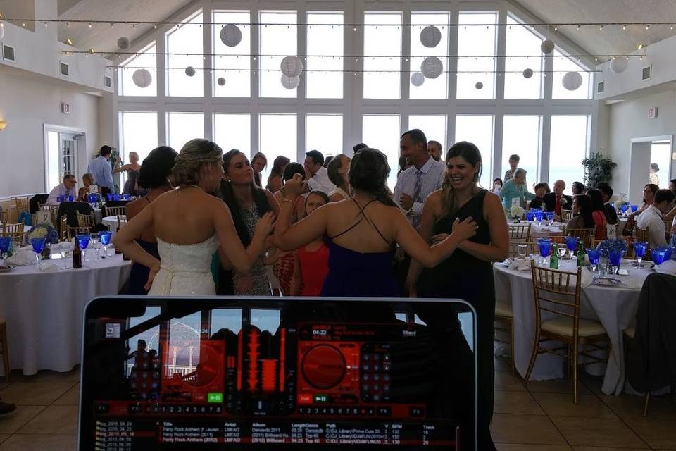 My vantage point from behind the console - love to see the bride hangin' with the girls on the dance floor!