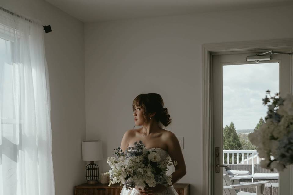 Beautiful Bride (EmilyCrencaP)