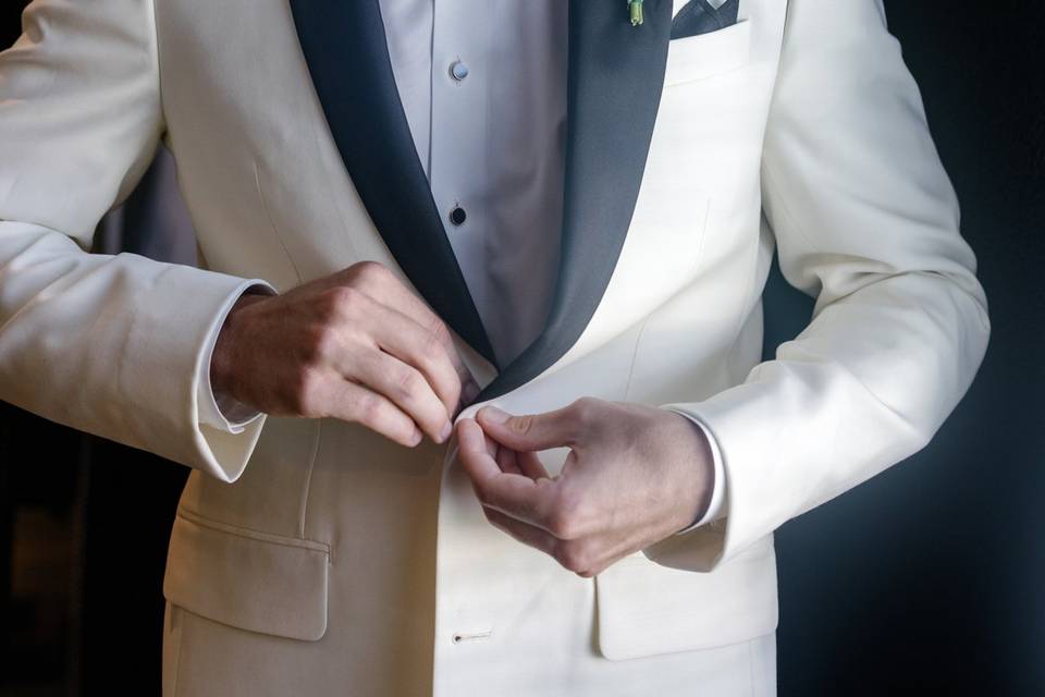 Cinnamon Barn wedding groom