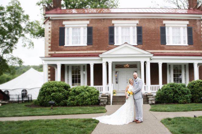 Marriage at the mansion