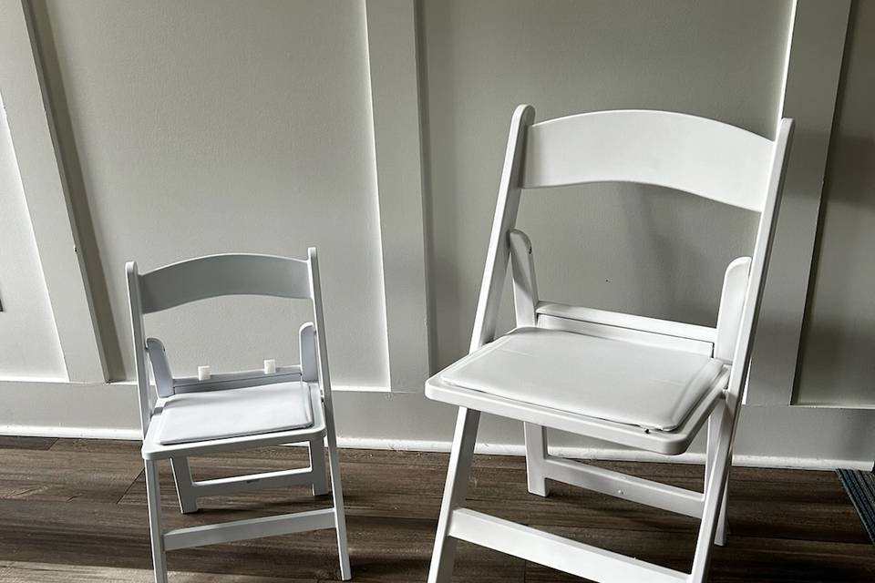 White resin folding chairs