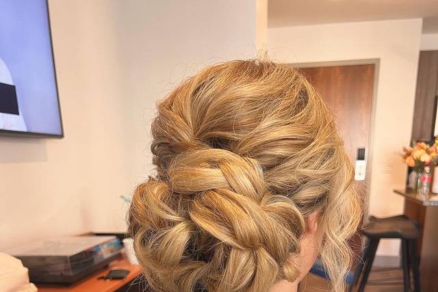 Textured low bun