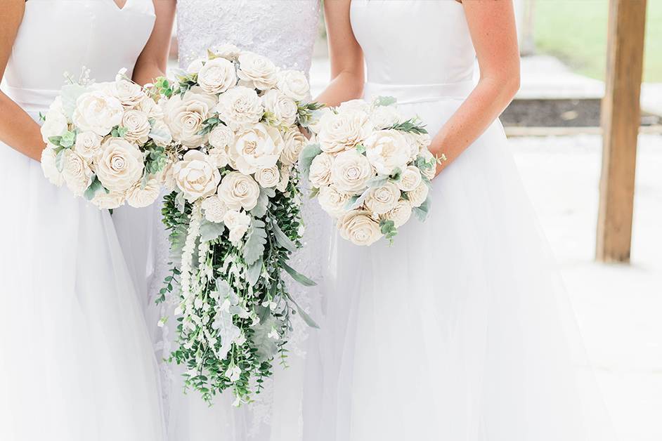 Cascading sola flower bouquet