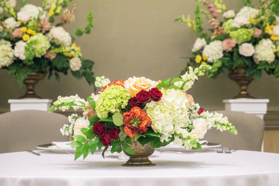 Meant To Bee Floristry