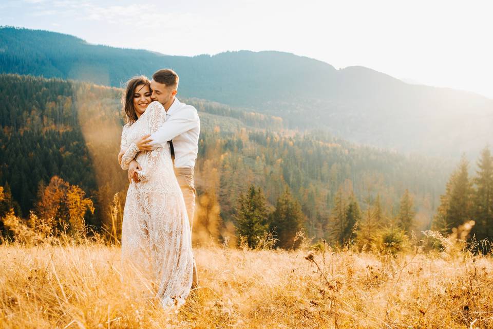 Brandon Handy Weddings Couple