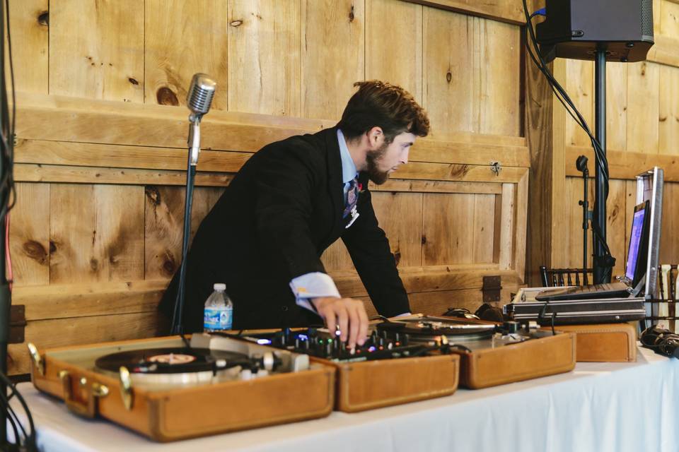 THE DAPPER DJS