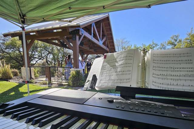 Piano setup at March wedding