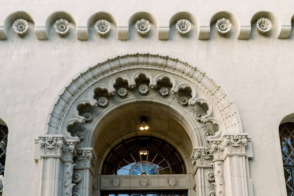 Couple at Entrance