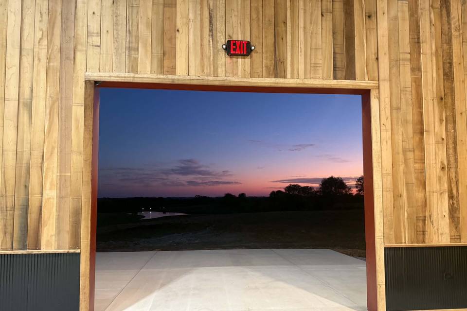 Weddings at Malin’s Red Barn