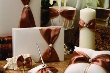 This Nostalgia wedding collection can be customized with a variety of french satin ribbon and a choice of embellishment with your choice of contemporary satin colors.