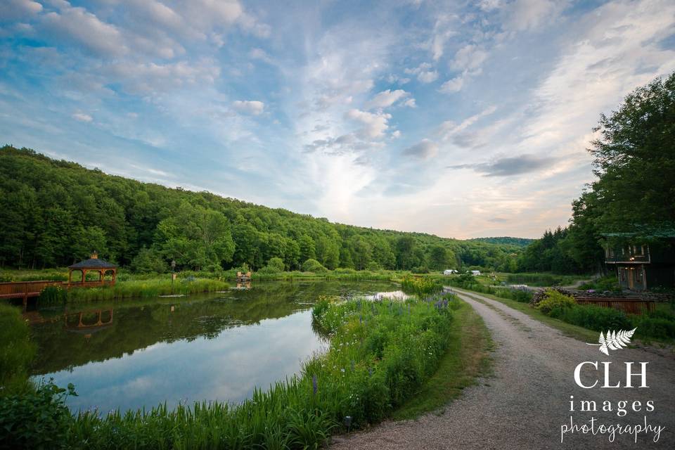 Catskill Weddings at Natural Gardens