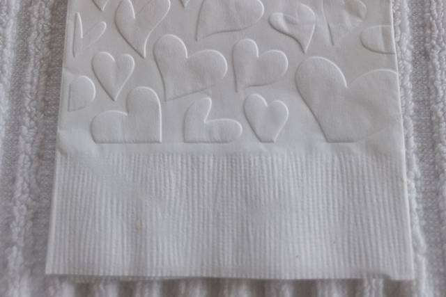 Embossed Mr. & Mrs. Hearts gue