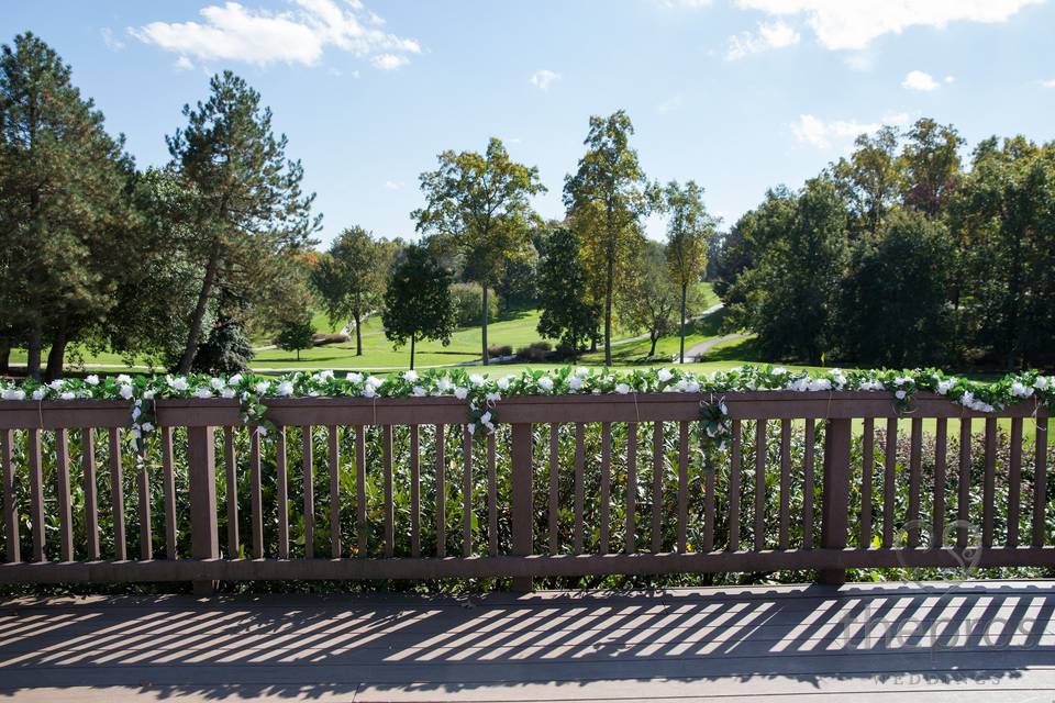 Ceremony Backdrop in October