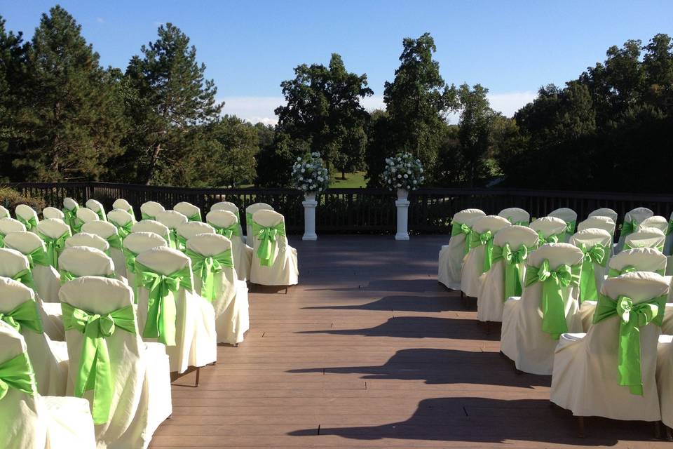 Ceremony Backdrop in October