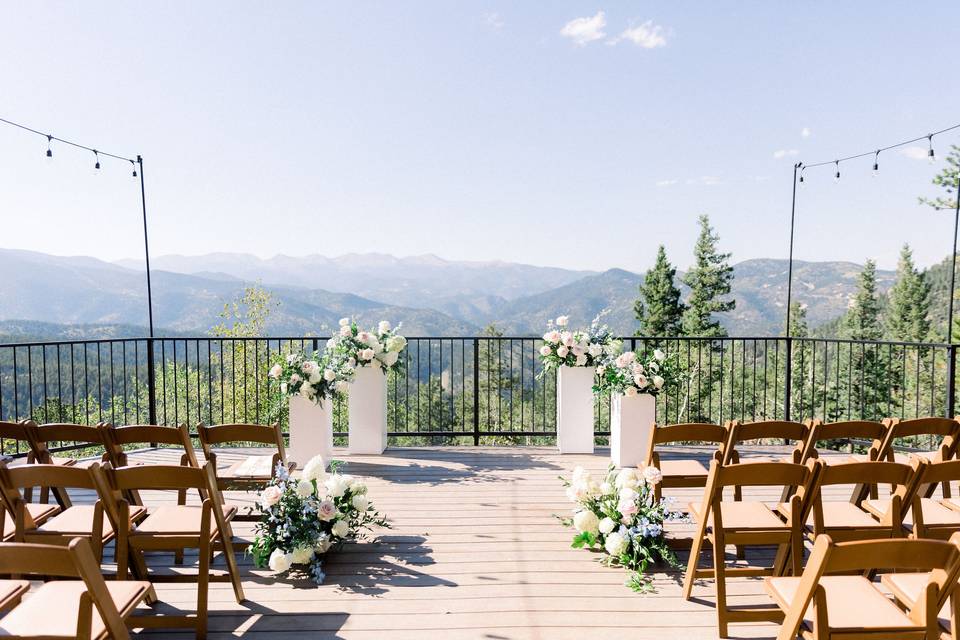 Ceremony views and flowers