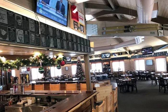 Restaurant/Bar