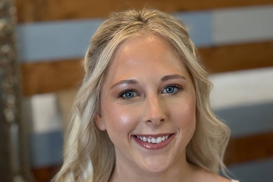 Glowy Bridal Makeup