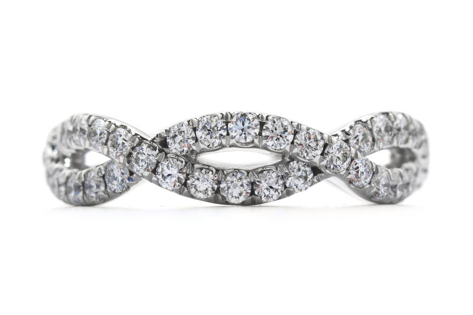 Envelop Split Shank Eternity Band