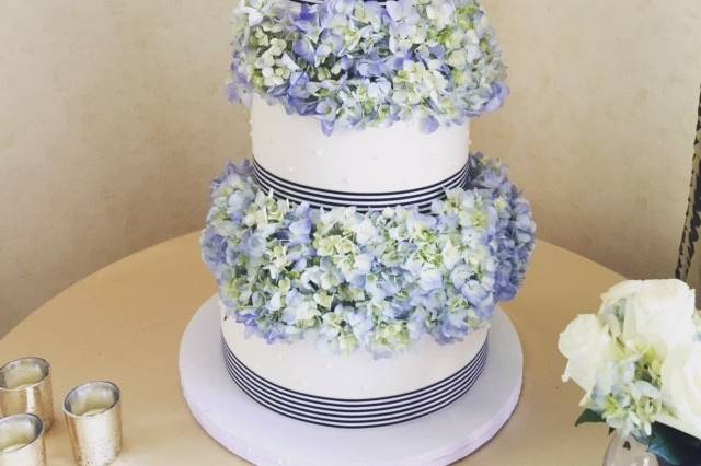 Hydrangea dream cake