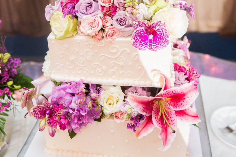 3-tier floral wedding cake