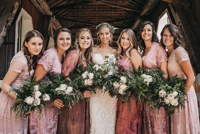 Thistle and Thyme Wedding Designs