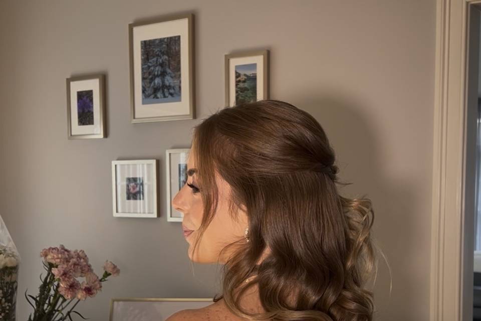 Makeup & Hairstyle