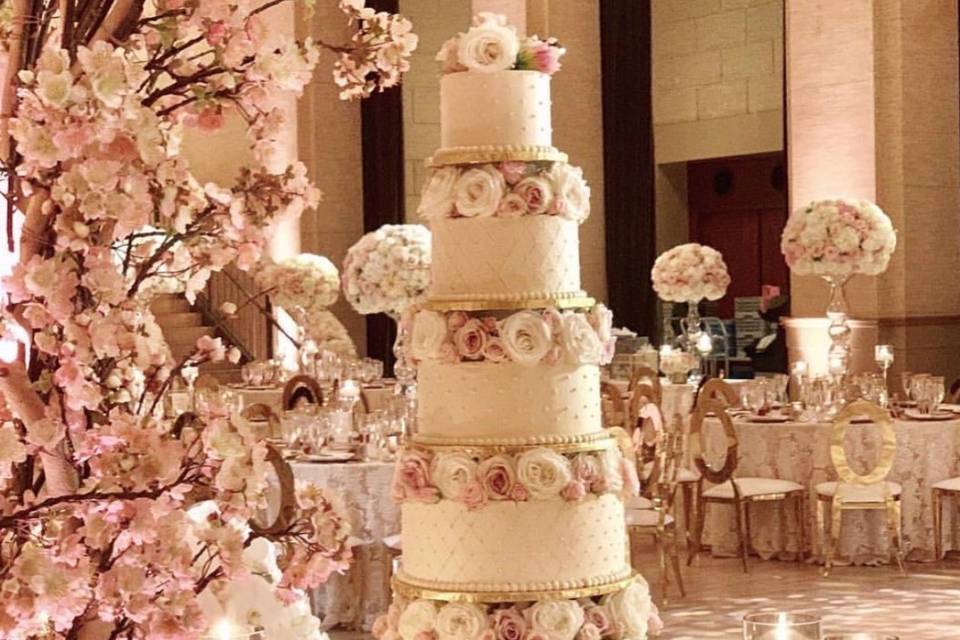 Weeding Cake