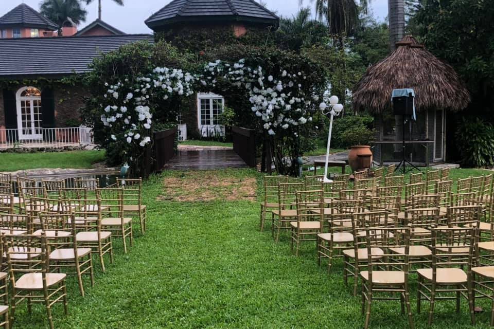 A romantic outdoor ceremony