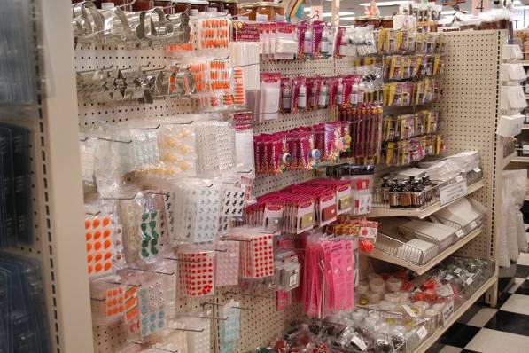 Candy making supplies - Picture of Weaver Nut Sweets & Snacks, Ephrata -  Tripadvisor