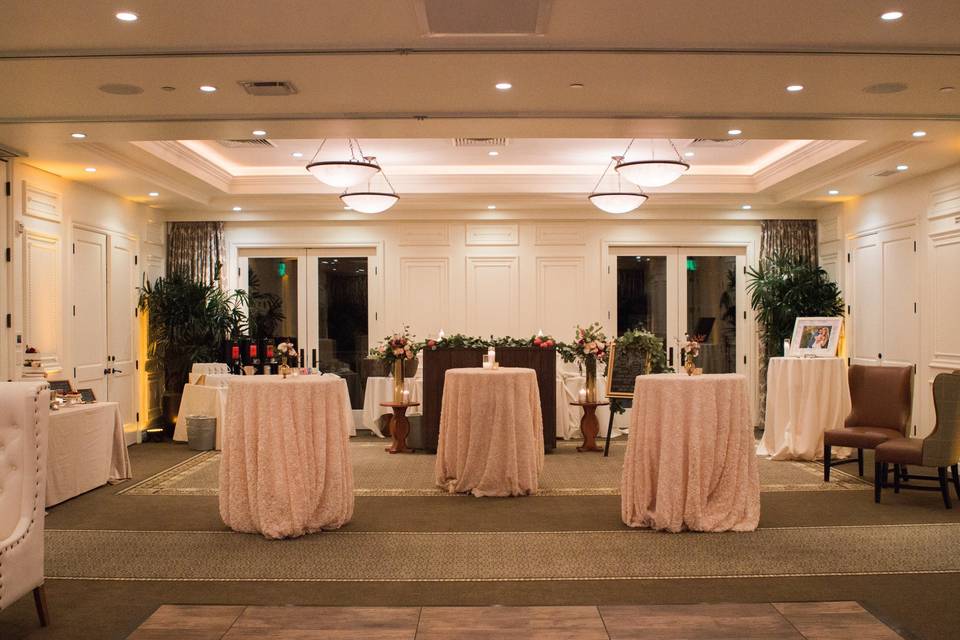 Receiving area | Photo by c.m.elle studios Planning by Roque Events