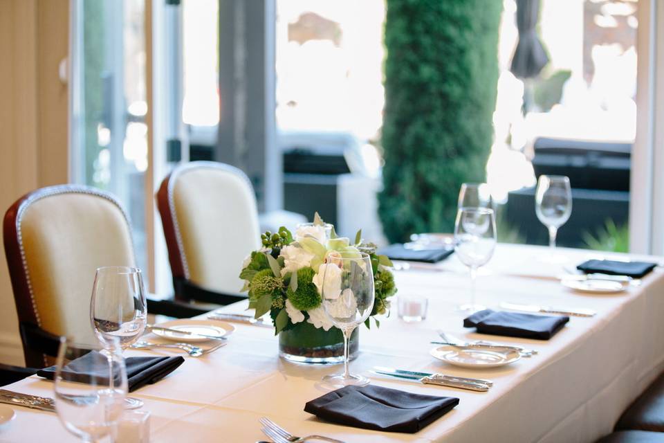 Reception table | Linens: La Tavola Photographer: Michelle Walker Florals: Beau Fleurs Venue: Hotel Yountville