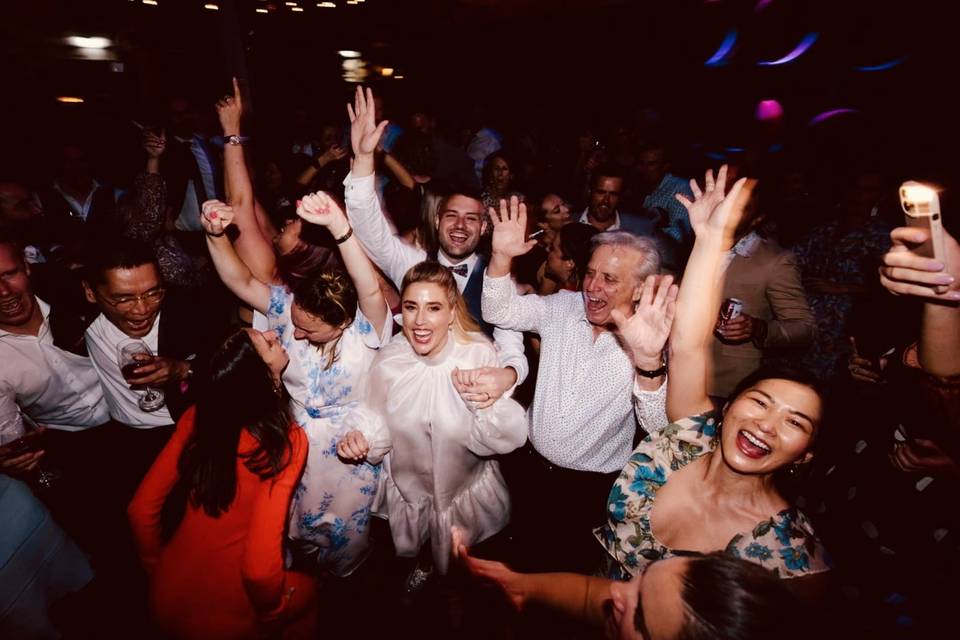 We partying now