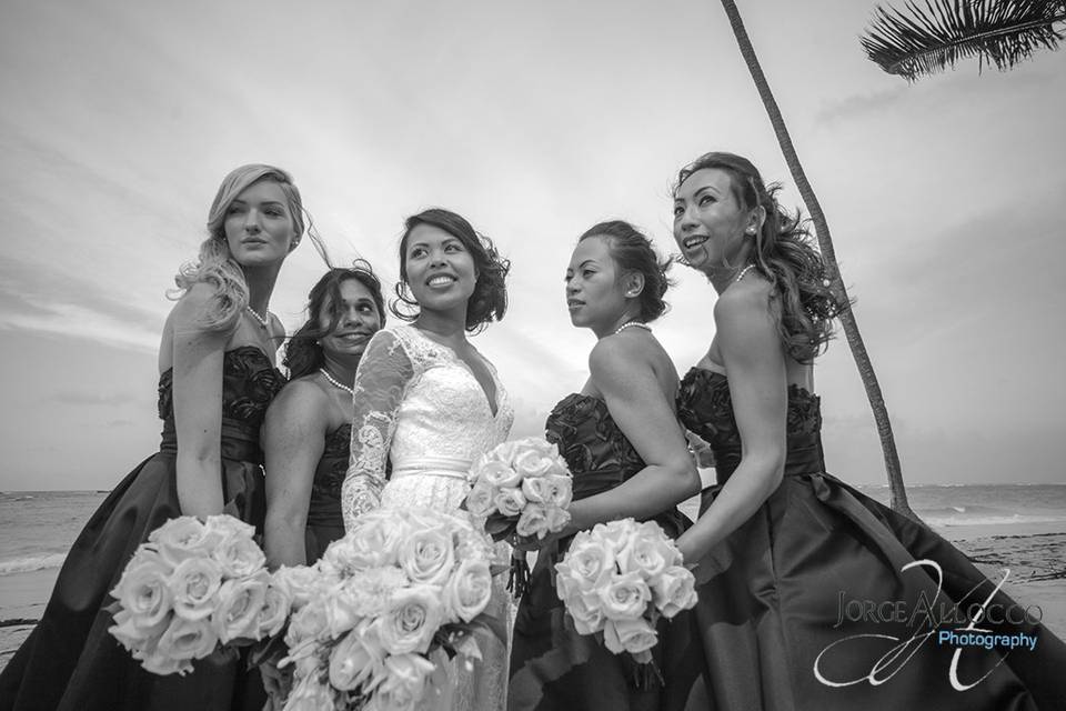 Wedding photography at Kukua Restaurantl Punta Cana Dominican Republic.