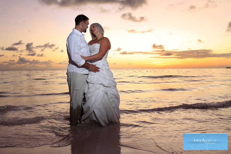 Trash the dress photo session at Now Larimar Hotel Punta Cana.