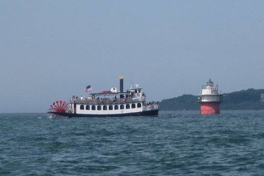 Cruise by 2 historic lighthouses