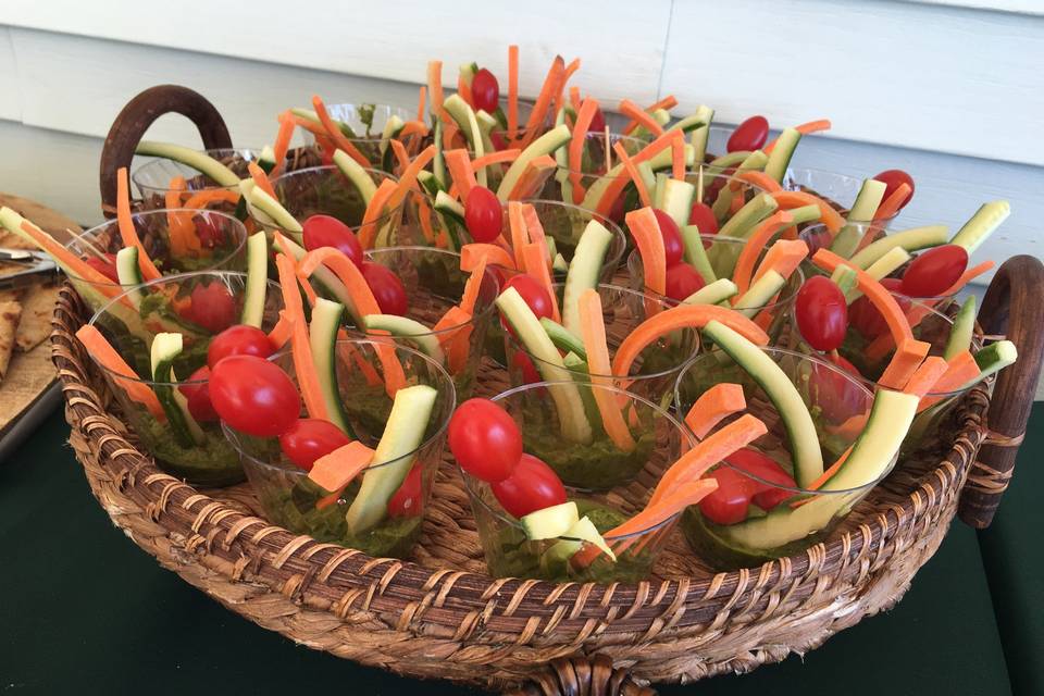 Veggie Cups with Hummus